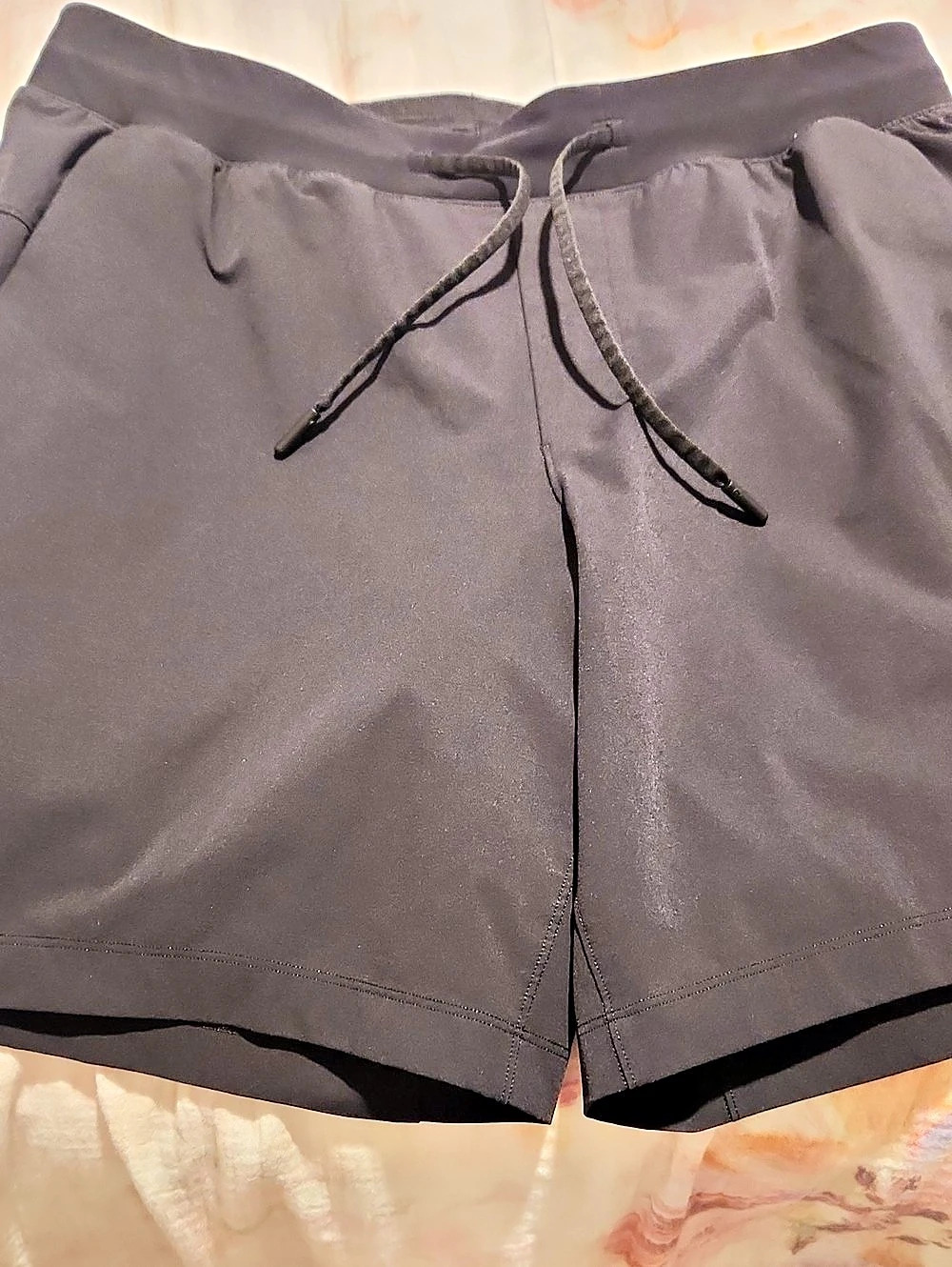lululemon Pace Breaker Short 7" Black Athletic Shorts Size Large